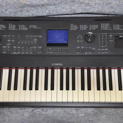 Yamaha DGX-660 Arranger Piano - Black image 4