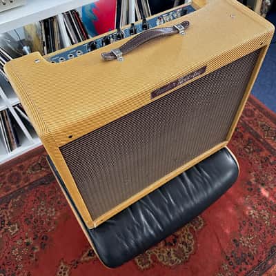 Fender '57 Twin-Amp Reissue 40-Watt 2x12" Guitar Combo 2004 - 2011 - Lacquered Tweed image 4