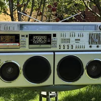 Toshiba RT-S 98 Rare Vintage Boombox Ghetto blaster Warranty Cassette Serviced image 2