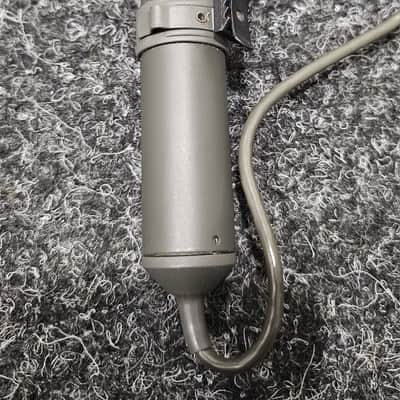 Vintage lavalier AKG D110 in original box image 6