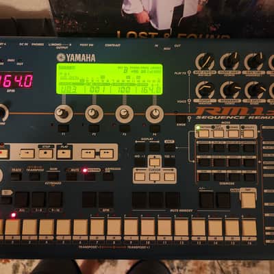 Yamaha RM1x Sequence Remixer 2000s - Blue