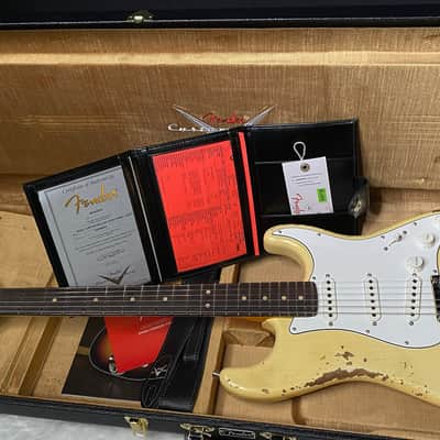 NEW! Fender Custom Deluxe Strat Heavy Relic - Aged Vintage White - Matching Peg Head - Authorized Dealer - 7.25lbs - G06378 image 15