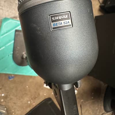 Shure BETA 52A Supercardioid Dynamic Bass Drum Microphone 2002 - Present - Black image 1