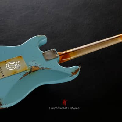 Fender Stratocaster  ST57- US SBL Sonic Blue Made in Japan Medium Aged Relic  RARE image 4