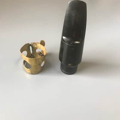 Yamaha 4C Alto Sax MouthPiece w/ Ligature. Sale Benefits Music Education Nonprofit! image 1