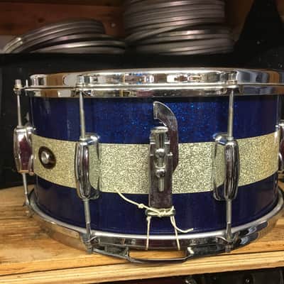 Slingerland 3 Ply 1964 Blue Silver Sparkle Duco image 2