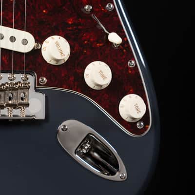 Fender American Professional Classic Stratocaster - Faded Black image 6