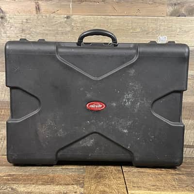SKB PS-45 stereo pedal board power conditioner with case image 8
