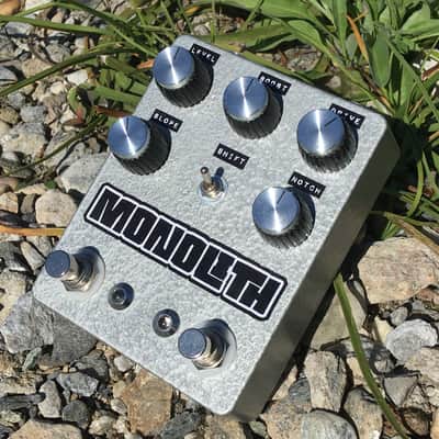 Futile Art FX Custom Shop ⛰️ Monolith Fuzz of Doom w. Boost & Tone Switch Mod Stoned-Grey Hammertone image 4