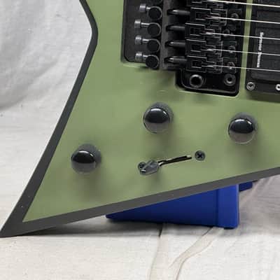 Jackson X Series RRX24 rrx 24 Randy Rhoads Flying V Guitar with Reverse Inlays + Reverse Headstock 2022 - Matte Army Drab with Black Bevels image 4