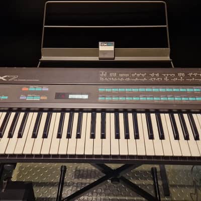 Yamaha DX7 Programmable Algorithm Synthesizer 1983 - 1987 - Black