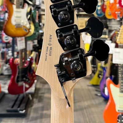Yamaha Attitude Limited III Billy Sheehan Signature Bass (2011) Black, DiMarzio Relentless Bridge Pickup w/Case Candy & Yamaha Hardshell Case USED image 9