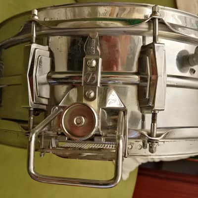 Ludwig No. 410 Super-Sensitive 5x14" Aluminum Snare Drum with Keystone Badge 1969 image 4