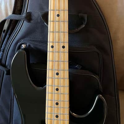 G&L Tribute L-2000 Bass - Early 2000s - Gloss Black image 5