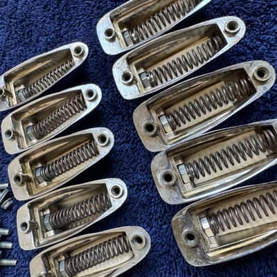 Slingerland Lot of 10 Vintage Bass Drum Lugs 70s - Chrome image 10
