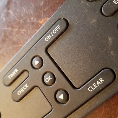 Bang & Olufsen 9000 secondary keyboard Close Up Operation PCB13 volume bass treble tuning 3169064 9003 - black image 8
