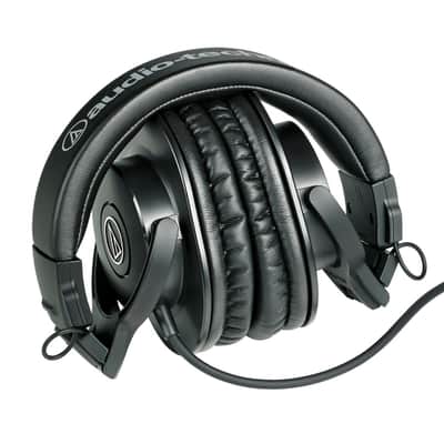 Audio-Technica ATH-M30x Professional Monitor Headphones Over the Ear Headphones image 2