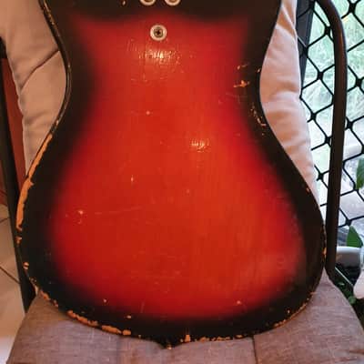 Mosrite Mark V 1968 Sunburst image 9