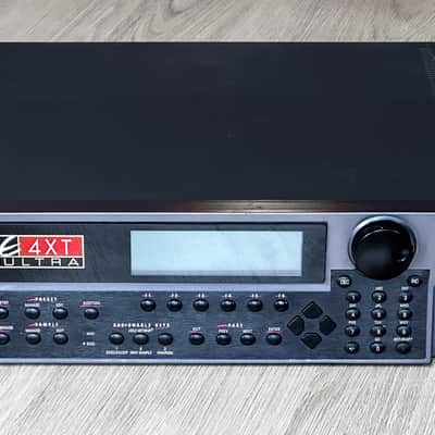 E-mu  E4XT Ultra // The Beast // Beautiful Condition