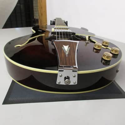 Ibanez AK86 DVS Hollow-body Guitar Dark Violin Sunburst image 3