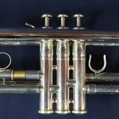 Yamaha YTR-8335 Xeno Trumpet w/Case - Used image 11