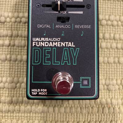 Walrus Audio Fundamental Delay 2023 - Present - Black / Green image 2