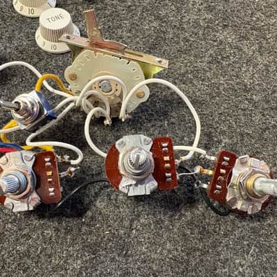 Fender Made In Mexico Stratocaster Pickups, White image 2