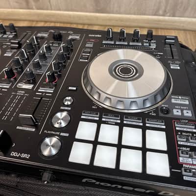 Pioneer DDJ-SR2 Portable 2-channel Controller for Serato DJ 2010s - Black image 3