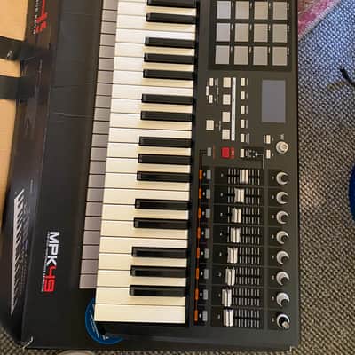Akai MPK49 2010s - Black