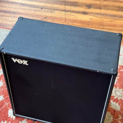 VOX V412BK 120 Watt 8Ω 4x12" Guitar Cabinet image 3