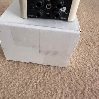 Universal Audio Astra Modulation Machine 2021 - Present - White image 3