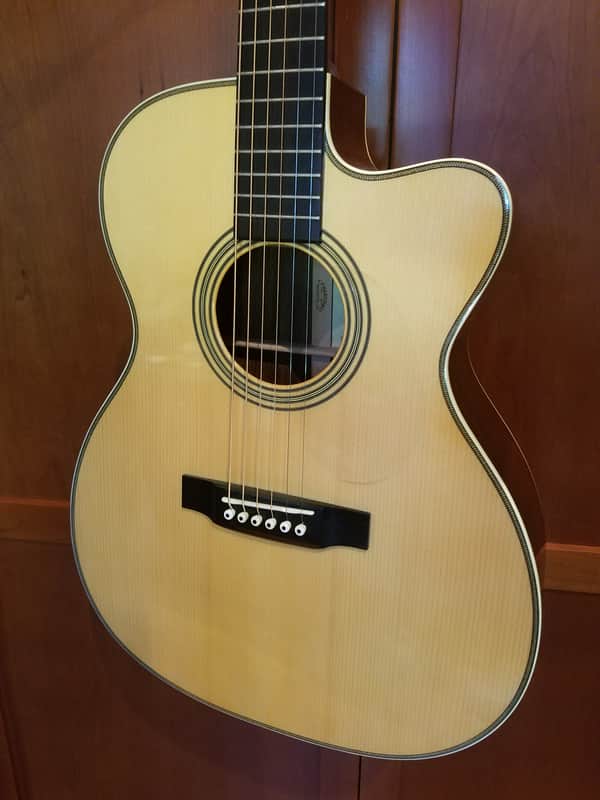 Martin OMC-28M Laurence Juber signature custom edition, Madagascar/Adirondack image 1