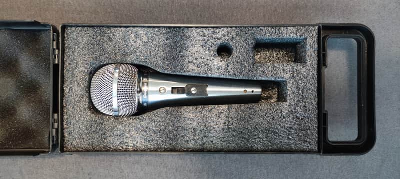 Shure 588SB Vintage Dynamic Microphone image 1