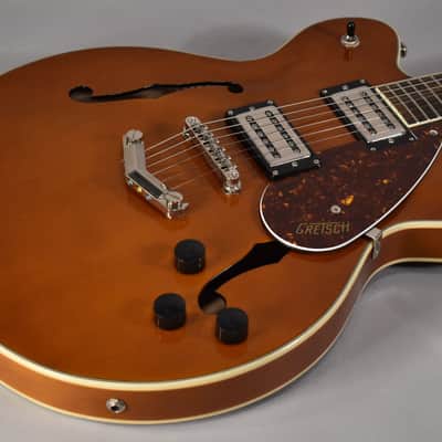 2019 Gretsch G2622 Streamliner Semi-Hollowbody Sunburst image 9