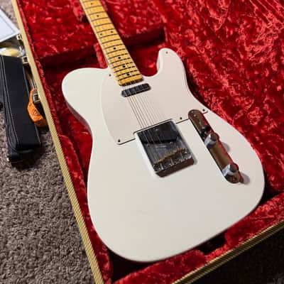Fender 2012 Custom Shop '50s Reissue Telecaster Relic - Arctic White image 19