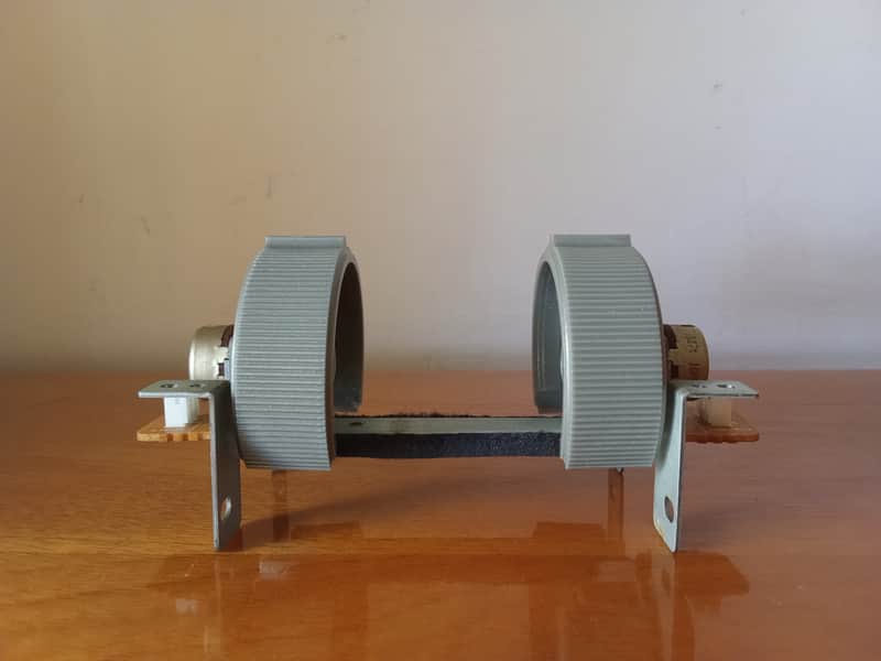 Korg Z1 - Pitch bend / Mod wheel (for destinations outside of those specified, please write to me) image 1