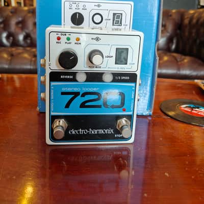 Electro-Harmonix 720 Stereo Looper 2015 - Present - Black / White / Blue image 2