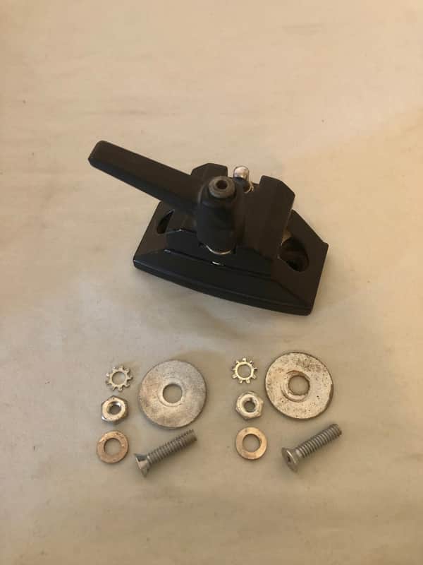 Original 1st Generation DW Black Bracket, 12.7mm 1/2” STM Mount, Floor Tom Legs image 1