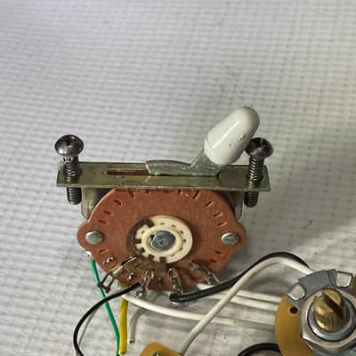 2010's MIM Fender Mexican Standard Stratocaster Guitar Factory Electronics Wiring Harness image 7