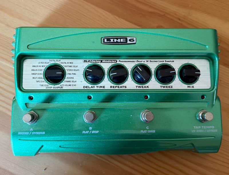 Line 6 DL4 Delay Modeler 1999 - 2021 - Green image 1