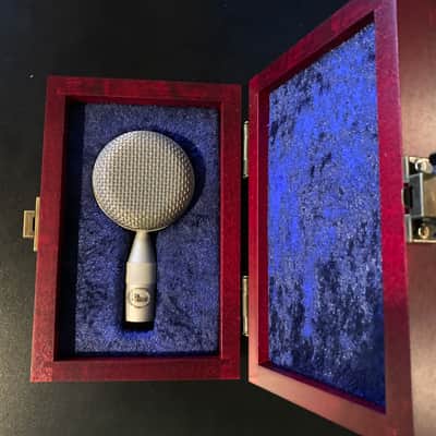 Blue B1 Bottle Cap Mic Capsule, Like New, with original Packing and wood box image 2