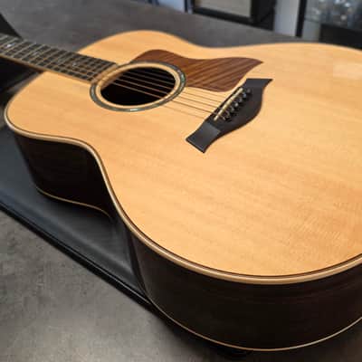 Taylor 818e ARTIST OWNED BY THE VAMPS Stage Played Pro USA Acoustic-Electric American 818 GO Grand Orchestra Jumbo 800 Series Celebrity Guitar image 14