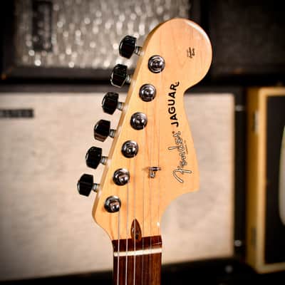 Fender Jaguar American Professional Candy Apple Red 2017 image 9