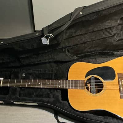 Takamine F240 1991 - Clear image 1