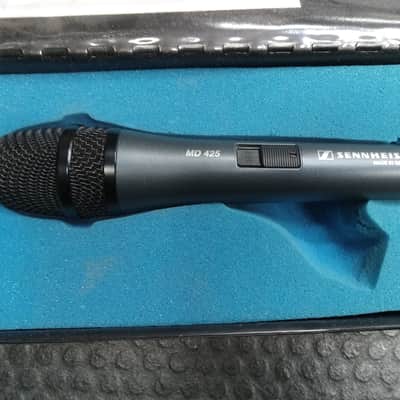 Sennheiser MD 425 Dynamic Microphone image 1