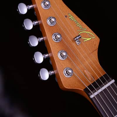 Dhatarattha HSS Strat-Style – Surf Blue Nitro Relic image 7