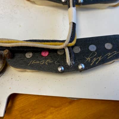 Fender Masterbuilt 58 Stratocaster (Dennis Galuszka), Abby Ybarra Pickups, 2 tone Sunburst Relic image 17