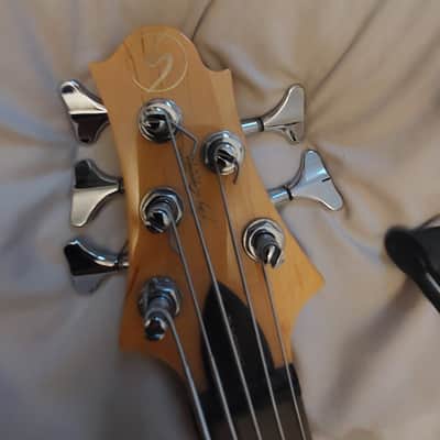 Samick 5 string bass - Black image 3