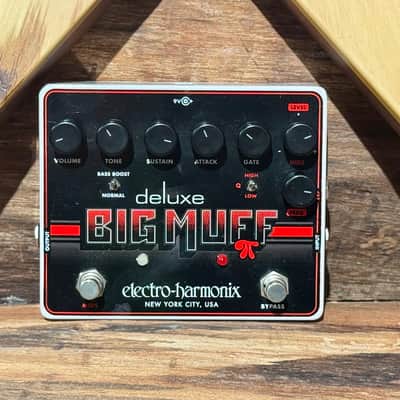 Electro-Harmonix DELUXE BIG MUFF PI FUZZ / DISTORTION / SUSTAINER image 8