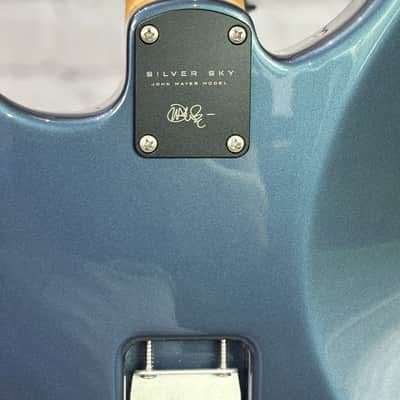 PRS Silver Sky John Mayer Signature with Maple Fretboard 2025 - Venetian Blue image 5